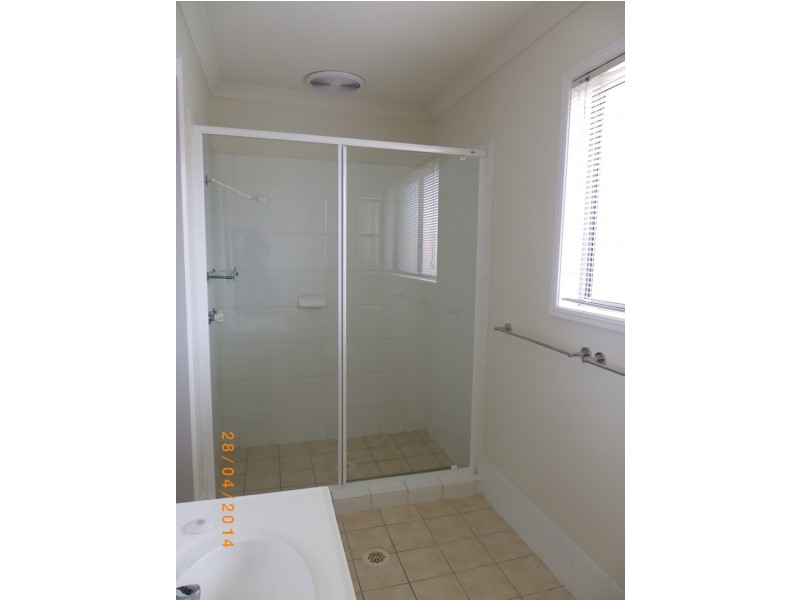 41/1-15 Santa Isobel Boulevard, Pacific Pines QLD 4211