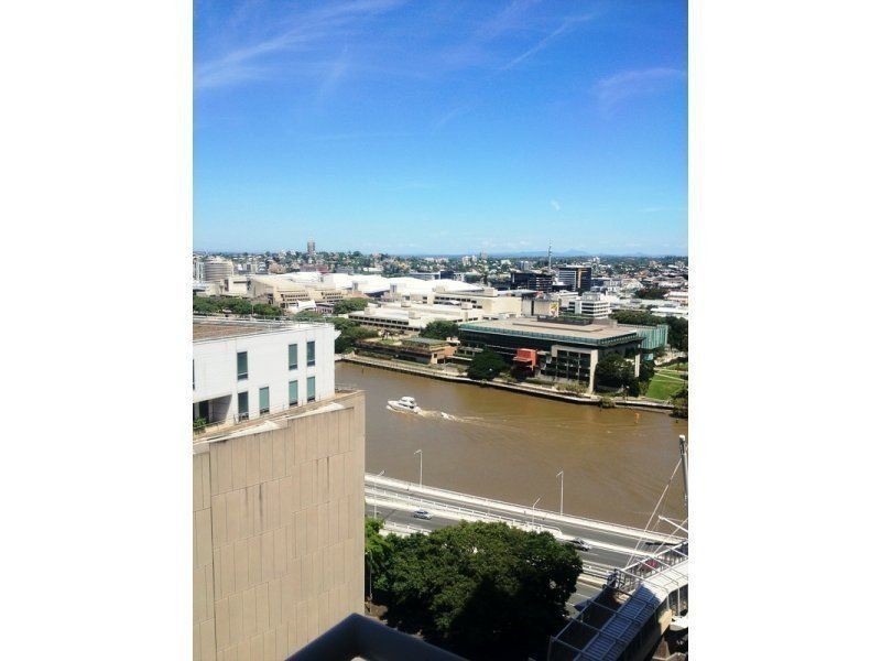 172/30 Tank Street, Brisbane QLD 4000