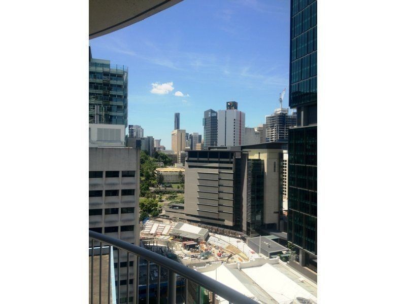 172/30 Tank Street, Brisbane QLD 4000