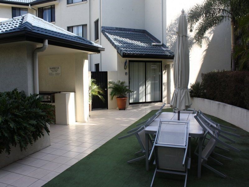 138 High Street, Southport QLD 4215