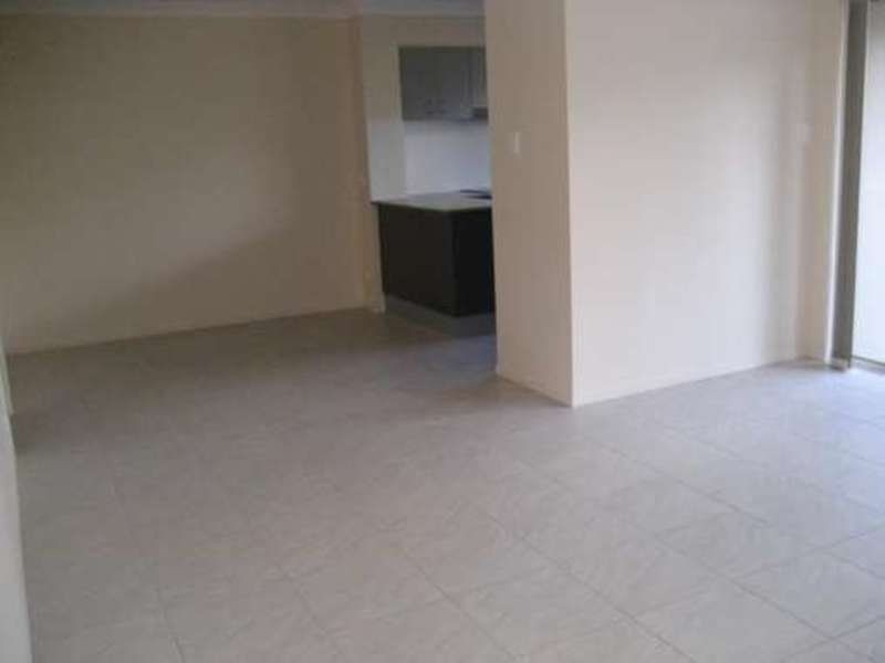 32/2 Weir Drive, Upper Coomera QLD 4209
