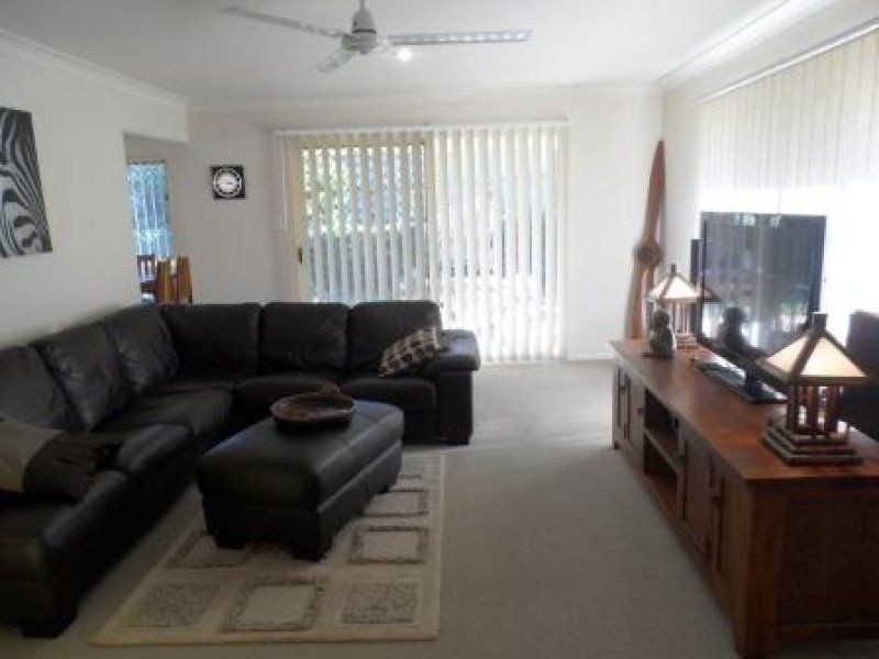 81 Network Drive, Wynnum West QLD 4178