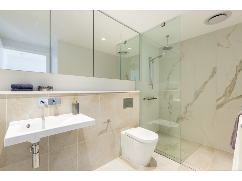 1503/3 Northcliffe Terrace, Surfers Paradise QLD 4217