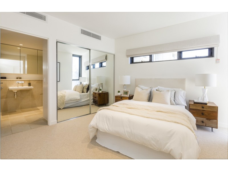 1503/3 Northcliffe Terrace, Surfers Paradise QLD 4217