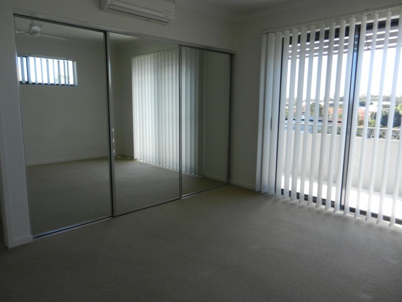A07 1 Acacia Crt, Robina QLD 4226