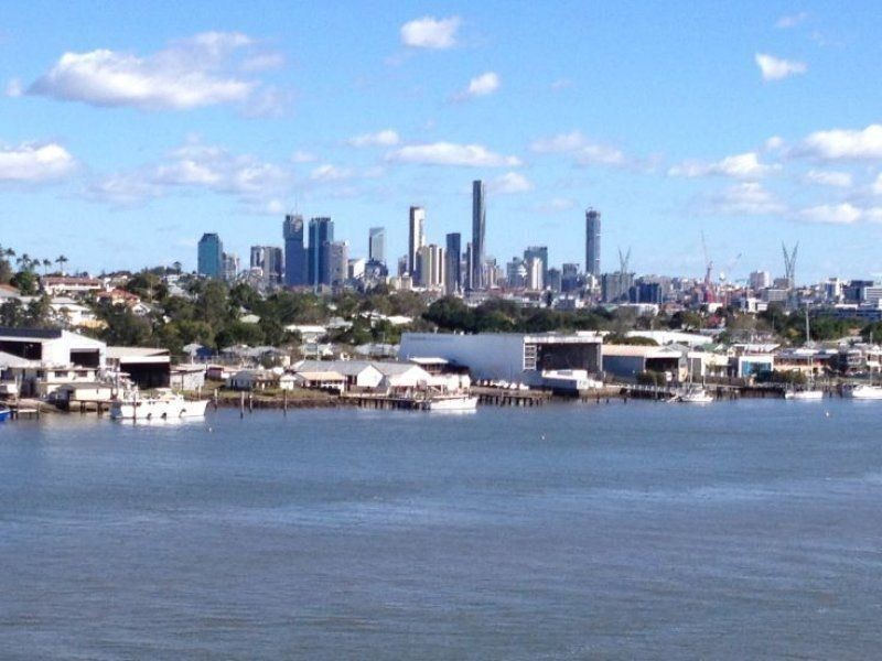 24/31 Lancaster Tower, Hamilton QLD 4007