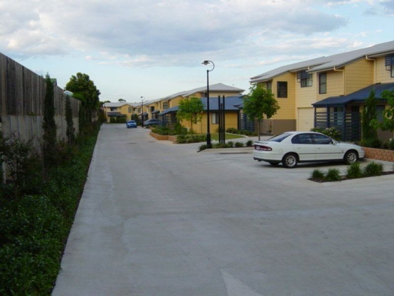 1/337 Spring Street, Kearneys Spring QLD 4350