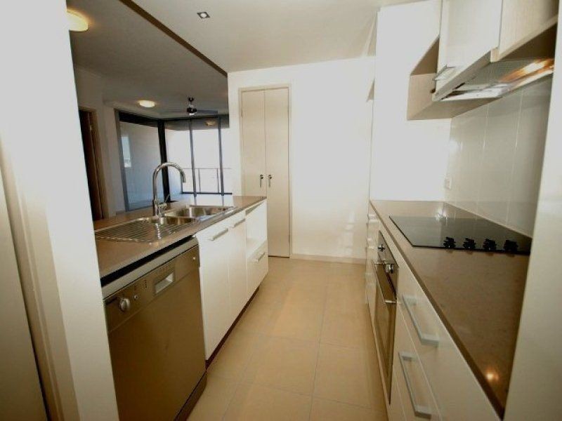 15C/133  Laver Drive, Robina QLD 4226