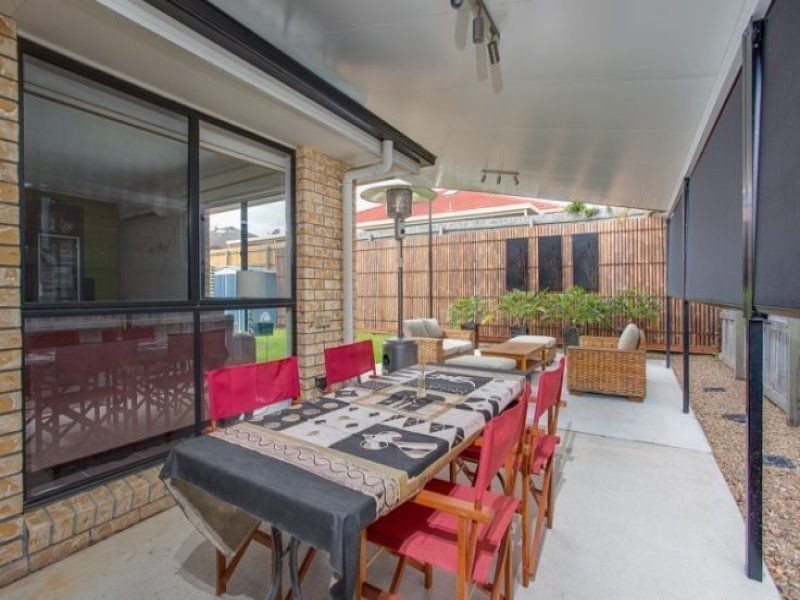 8 Heathwood Street, Taigum QLD 4018