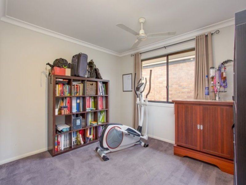 8 Heathwood Street, Taigum QLD 4018