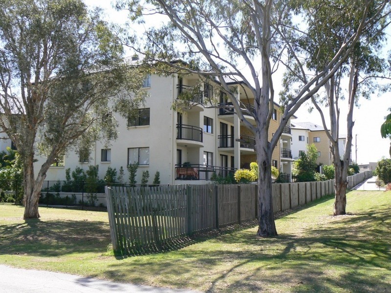 138 High Street, Southport QLD 4215