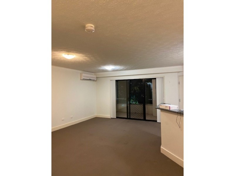 138 High Street, Southport QLD 4215