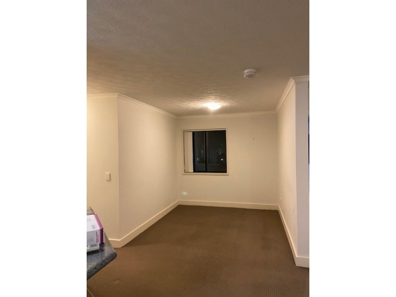 138 High Street, Southport QLD 4215