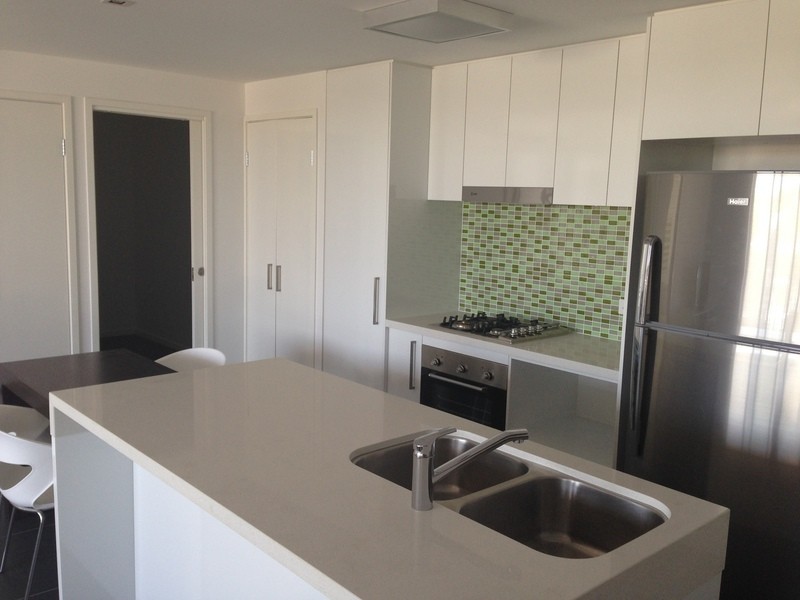 711/159 Logan Road, Woolloongabba QLD 4102
