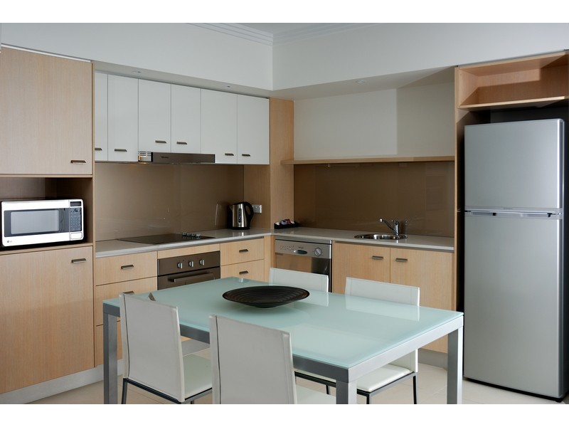 62/19 lake streets, Varsity Lakes QLD 4227