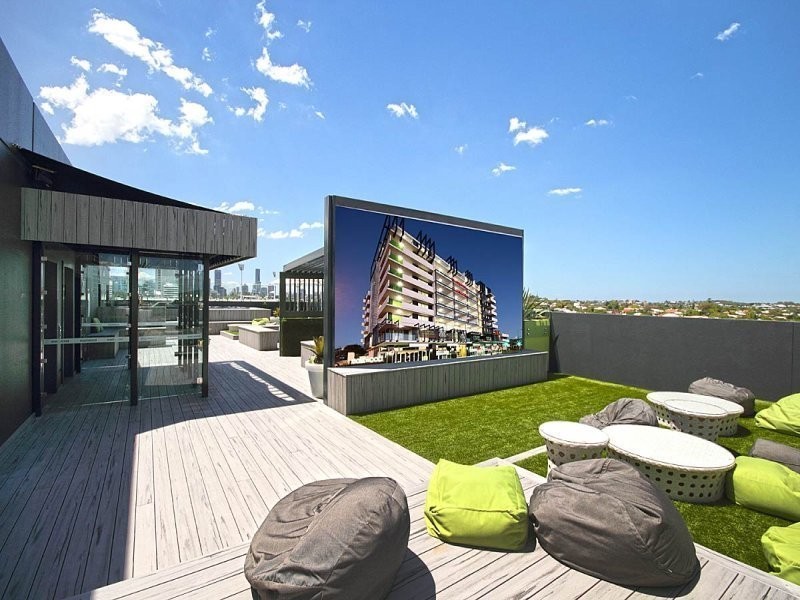 718/159 Logan Road, Woolloongabba QLD 4102