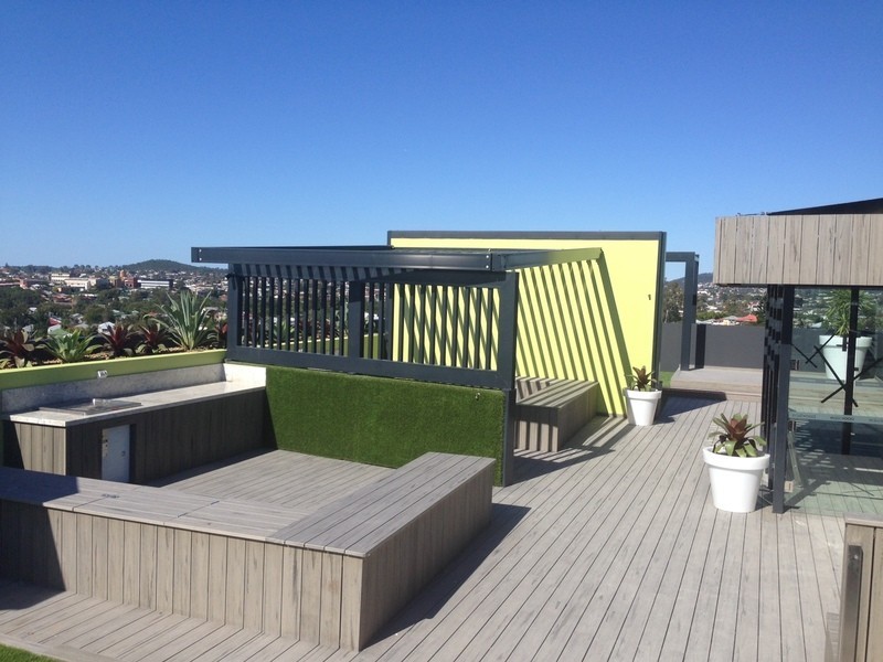 215/159 Logan Road, Woolloongabba QLD 4102