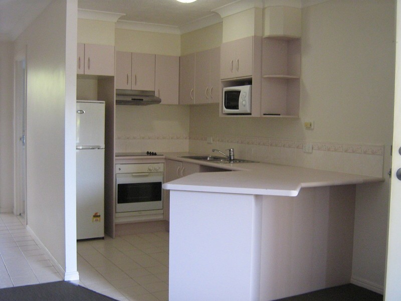 27a/57 Worendo Street, Southport QLD 4215