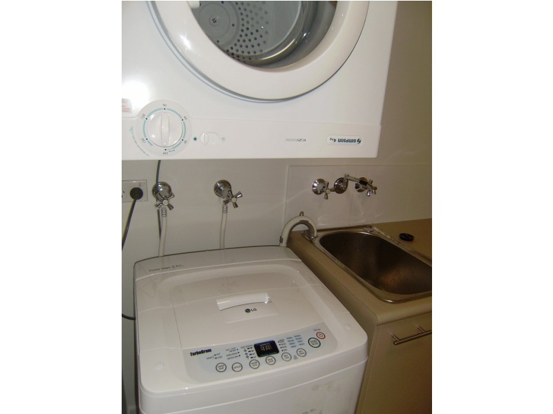 C08 1 Acacia Court, Robina QLD 4226