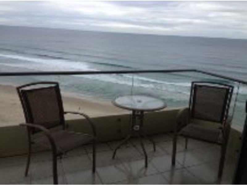 33/23-27 Northcliffe Terrace, Surfers Paradise QLD 4217