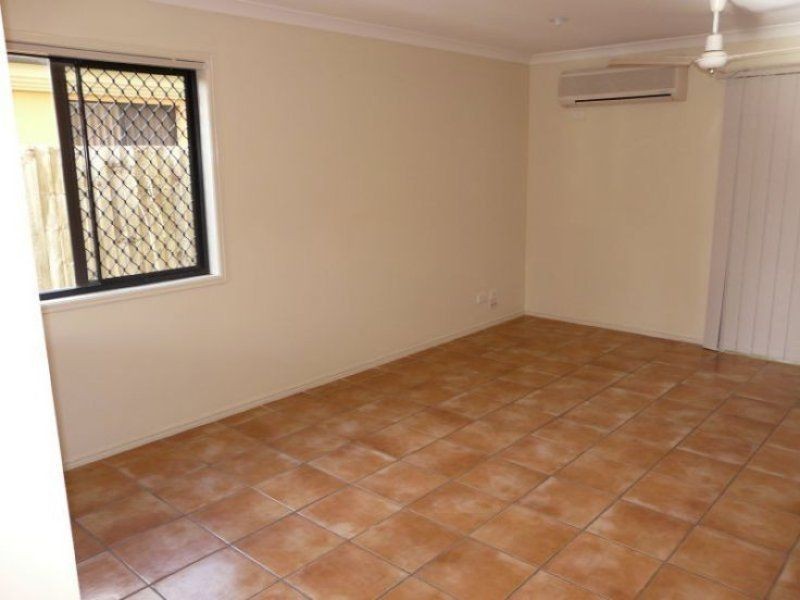 43/8 Diamond Place, Runcorn QLD 4113