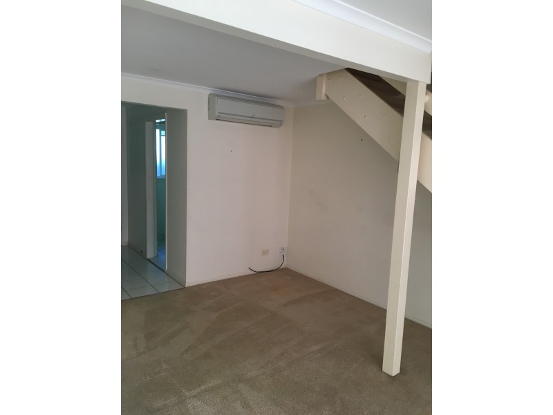 39 125-129 Pappas Way, Carrara QLD 4211