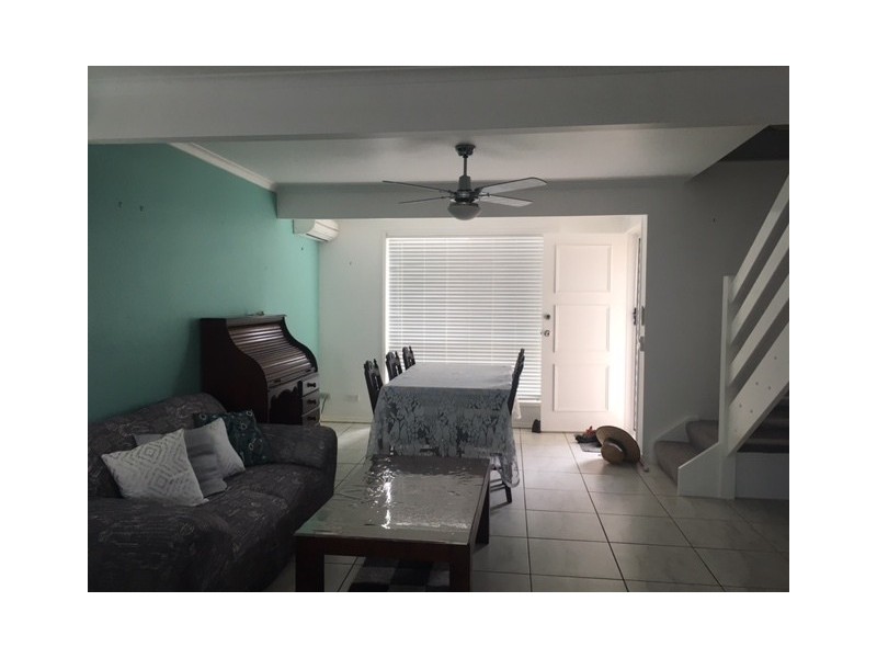 51 125 Pappas Way, Carrara QLD 4211