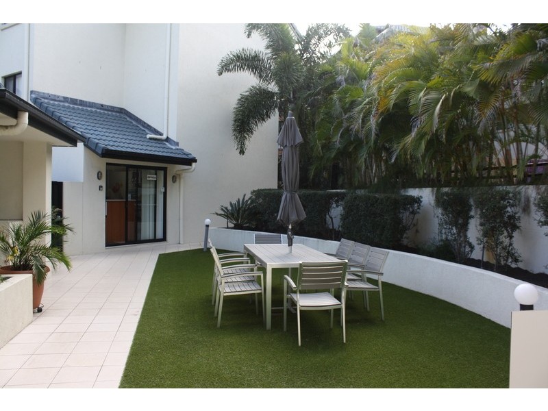 138 High Street, Southport QLD 4215