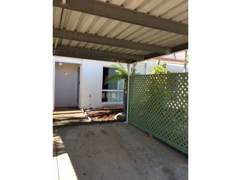 76/125-129 Pappas Way, Carrara QLD 4211