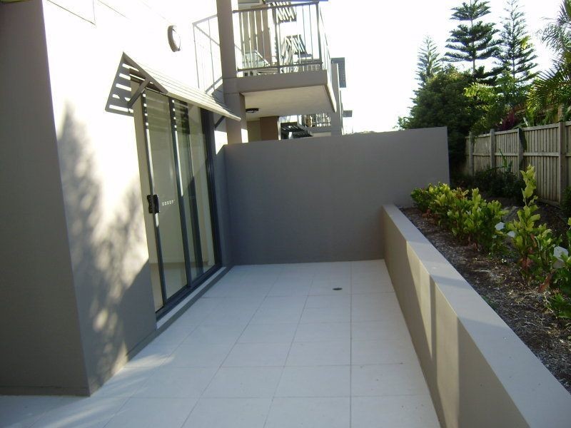 B08/1 Acacia Court, Robina QLD 4226