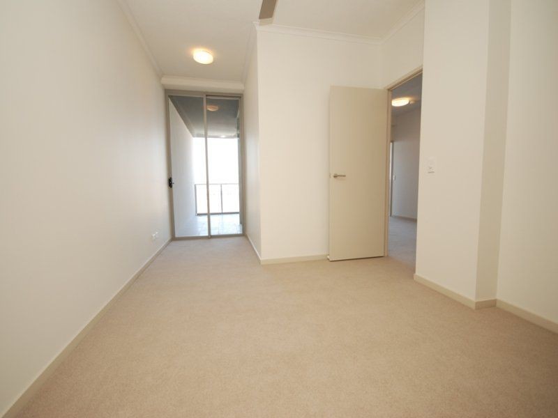 52C 129 Laver Drive, Robina QLD 4226