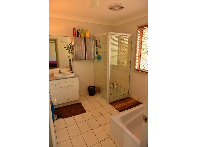 106 St Andrew Street, Kuraby QLD 4112
