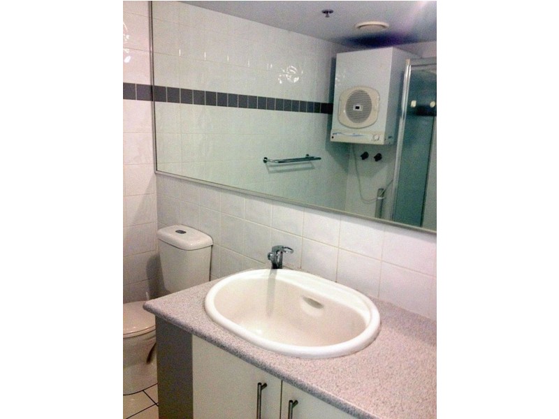 124/30 Tank Street, Brisbane City QLD 4000