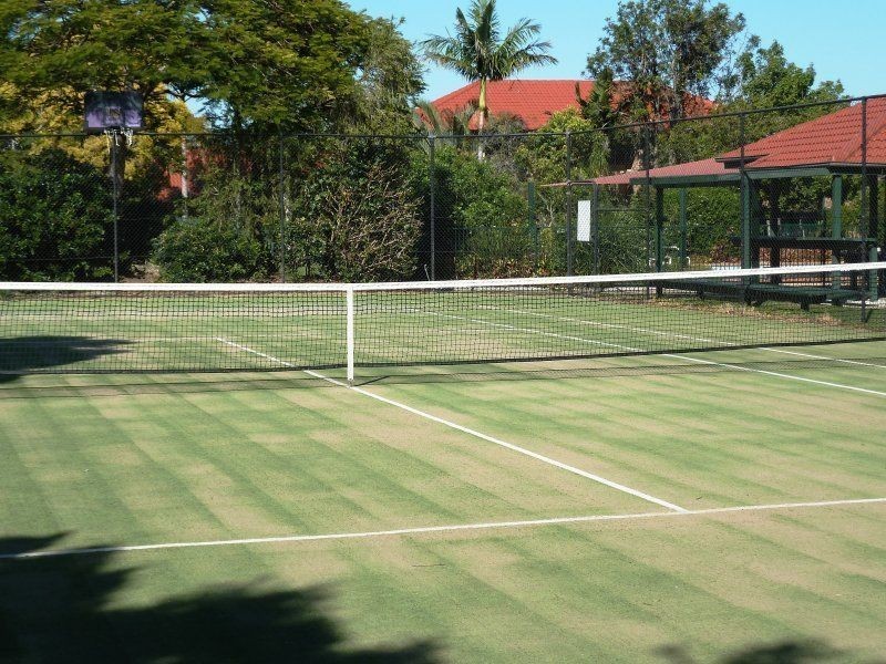 23 Tristan Court, Benowa QLD 4217