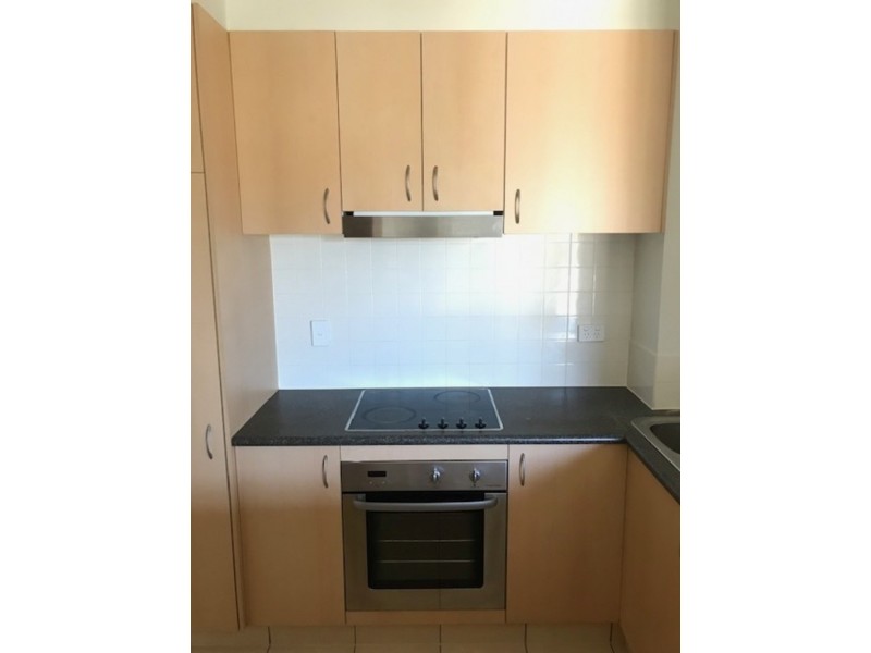 138 High Street, Southport QLD 4215