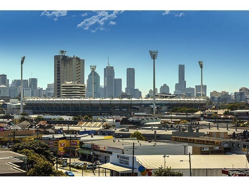 702/159 Logan Road, Woolloongabba QLD 4102