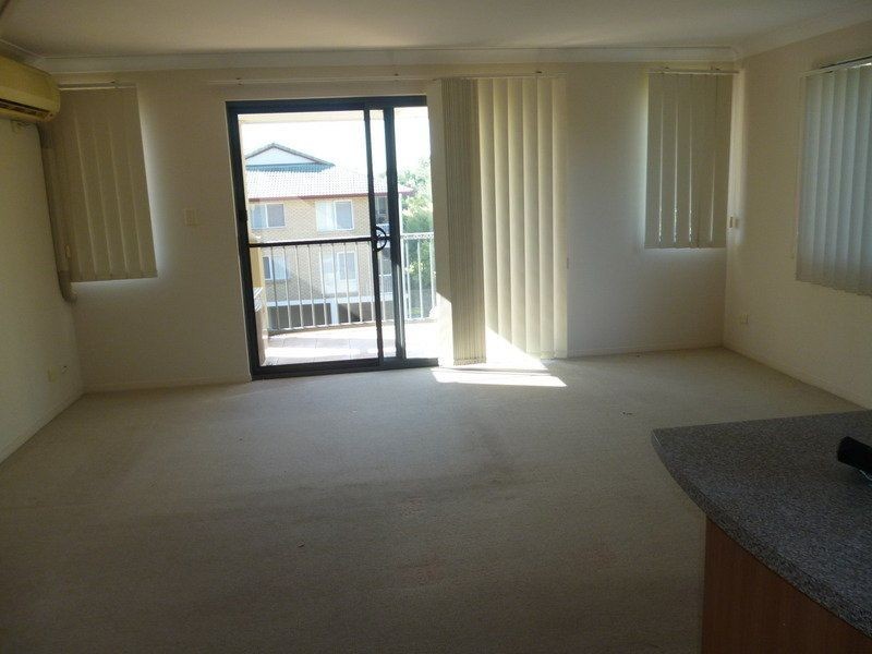 8 Whitby Street, Southport QLD 4215
