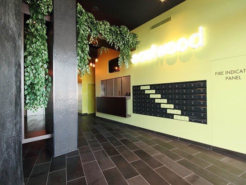 701/159 Logan Road, Woolloongabba QLD 4102