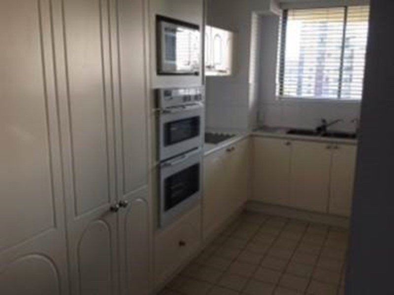 22/1 Goodwin Street, Kangaroo Point QLD 4169