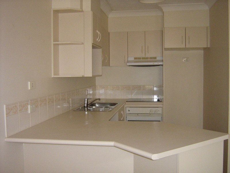 17/57 Worendo Street, Southport QLD 4215