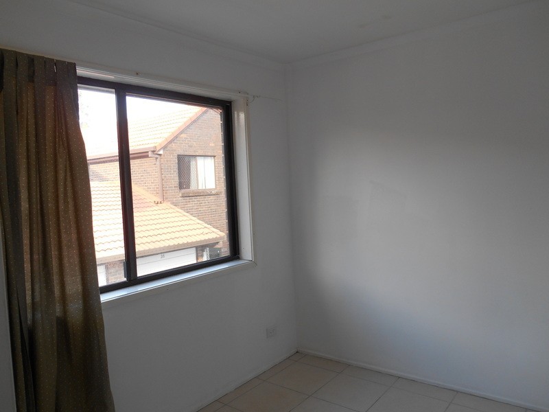 24/283 Kingston Road, Logan Central QLD 4114