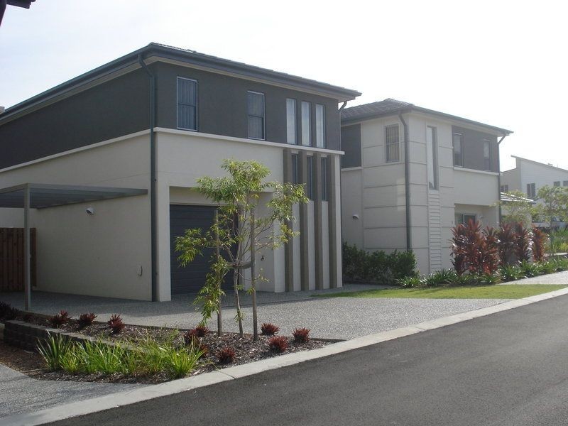 16/1 Belongil Street, Pacific Pines QLD 4211