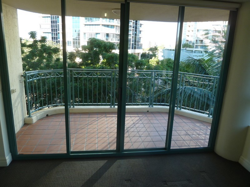 9/1 Goodwin Street, Kangaroo Point QLD 4169