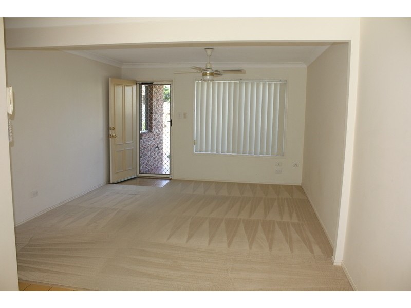 18 Sunny Court, Sunnybank Hills QLD 4109