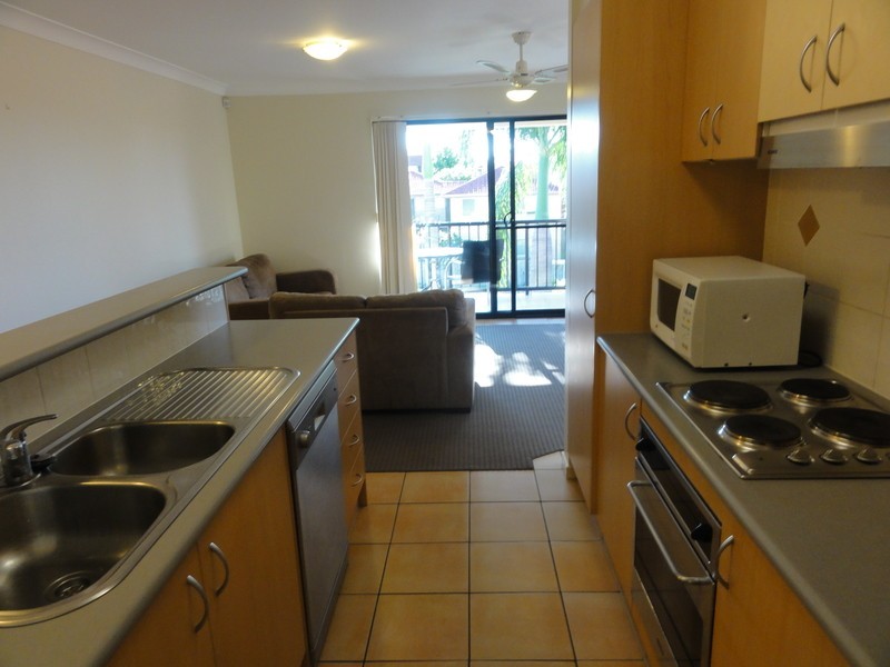 21/3 Tate Street, Southport QLD 4215