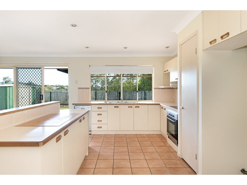 56 Brampton St, Eight Mile Plains QLD 4113