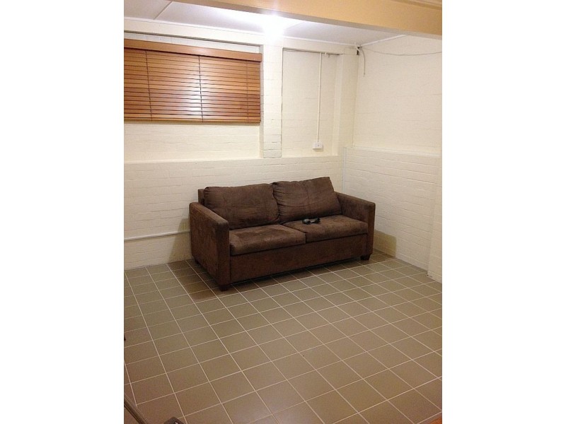 18 Andrea Street, Tarragindi QLD 4121