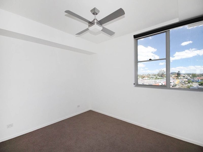 305/159 Logan Road, Woolloongabba QLD 4102