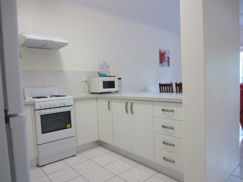 226/191 McLeod Street, Cairns North QLD 4870