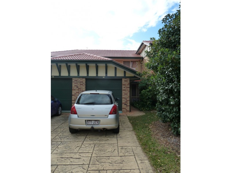 23 Tristan Court, Benowa QLD 4217